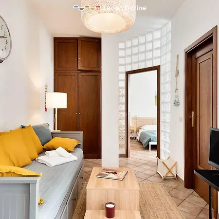 La Tana Del Polpo Апартаменты